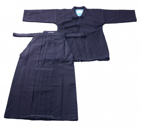 Kendo Hakama und Gi Set für Damen - NYOSHOU